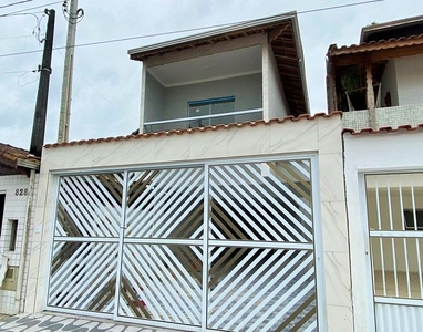 Casa em Jardim Melvi, Praia Grande/SP de 45m² 2 quartos à venda por R$ 179.000,00