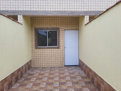 Casa em Jardim Melvi, Praia Grande/SP de 54m² 2 quartos à venda por R$ 229.000,00