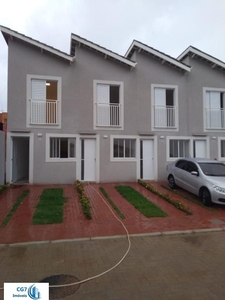 Casa em Jardim Sandra, Cotia/SP de 70m² 2 quartos à venda por R$ 209.000,00