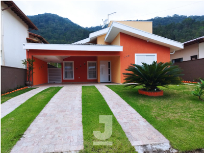 Casa em Massaguaçu, Caraguatatuba/SP de 155m² 3 quartos à venda por R$ 1.099.000,00