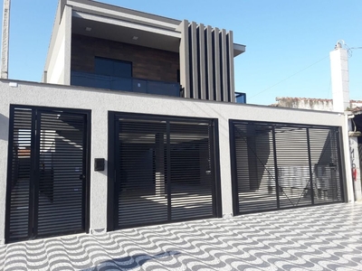 Casa em Nova Mirim, Praia Grande/SP de 45m² 2 quartos à venda por R$ 209.000,00