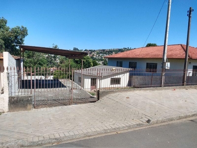 Casa em Nova Rússia, Ponta Grossa/PR de 45m² 1 quartos para locação R$ 450,00/mes