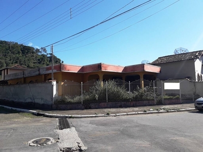 Casa em Novo Horizonte, Timóteo/MG de 40m² 5 quartos à venda por R$ 429.000,00
