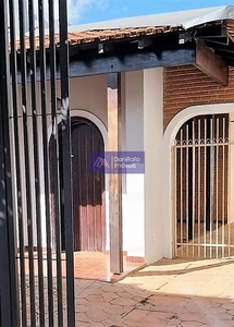 Casa em Parque Industrial, São José do Rio Preto/SP de 100m² 3 quartos para locação R$ 3.500,00/mes