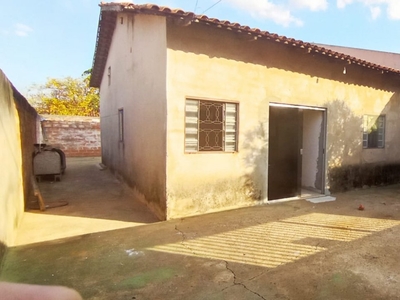 Casa em Residencial Santa Fé I, Goiânia/GO de 250m² 3 quartos à venda por R$ 188.000,00