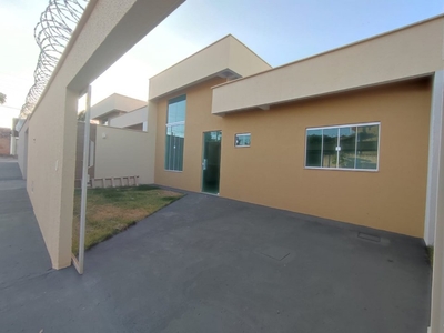 Casa em Residencial Solar Bougainville, Goiânia/GO de 130m² 3 quartos à venda por R$ 298.990,00