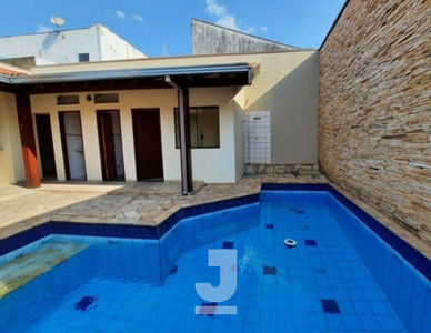 Casa em Residencial Vale das Nogueiras, Americana/SP de 272m² 3 quartos à venda por R$ 549.000,00