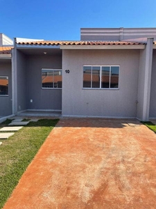 Casa em Santa Izabel, Londrina/PR de 50m² 2 quartos à venda por R$ 213.000,00