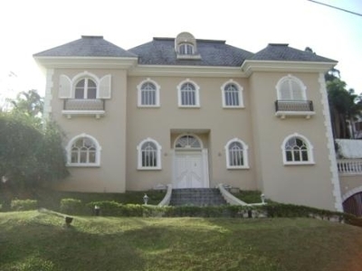Casa em Tamboré, Santana de Parnaíba/SP de 1000m² 4 quartos à venda por R$ 2.699.000,00