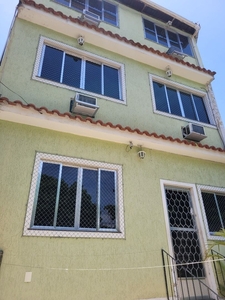 Casa em Taquara, Rio de Janeiro/RJ de 190m² 6 quartos para locação R$ 2.700,00/mes