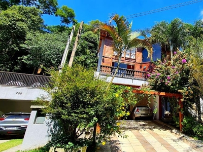 Casa em Transurb, Itapevi/SP de 257m² 4 quartos à venda por R$ 949.000,00 ou para locação R$ 4.190,00/mes