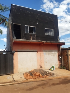 Casa em Tropical Ii, Parauapebas/PA de 10m² 4 quartos à venda por R$ 159.000,00