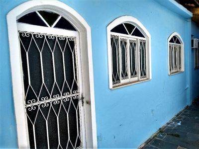 Casa em Venda da Cruz, São Gonçalo/RJ de 40m² 1 quartos à venda por R$ 139.000,00