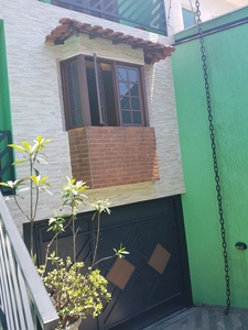 Casa em Vila Linda, Santo André/SP de 326m² 4 quartos à venda por R$ 714.000,00
