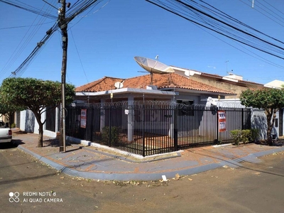 Casa em Vila Rocha, Rio Verde/GO de 140m² 3 quartos para locação R$ 3.500,00/mes