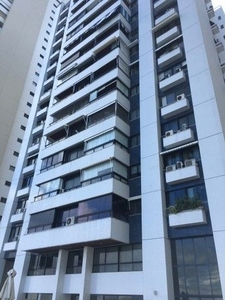 Cobertura em Vitória, Salvador/BA de 300m² 4 quartos para locação R$ 17.000,00/mes