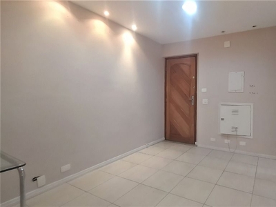 Conjunto em Pinheiros, São Paulo/SP de 80m² à venda por R$ 475.000,00 ou para locação R$ 2.500,00/mes