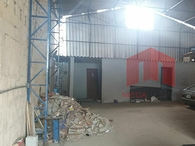 Galpão em Caetetuba, Atibaia/SP de 250m² para locação R$ 5.000,00/mes