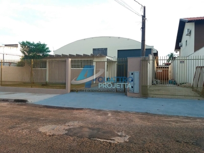 Galpão em Messiânico, Londrina/PR de 630m² para locação R$ 6.000,00/mes