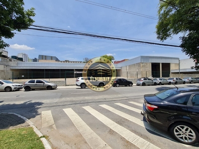 Galpão em Santo Antônio, São Caetano do Sul/SP de 2100m² para locação R$ 90.001,00/mes