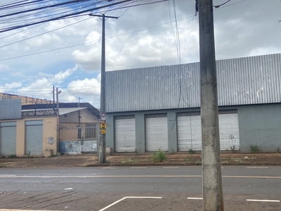 Galpão em Vila Siam, Londrina/PR de 1500m² para locação R$ 17.000,00/mes