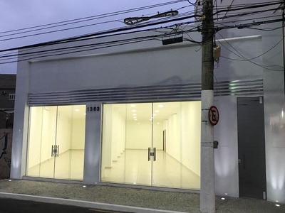 Loja em Centro, Macaé/RJ de 250m² à venda por R$ 2.000.000,00 ou para locação R$ 12.000,00/mes