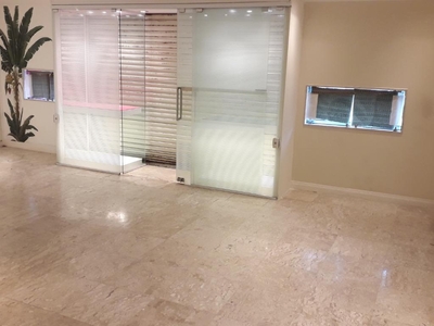 Loja em Copacabana, Rio de Janeiro/RJ de 60m² para locação R$ 9.500,00/mes