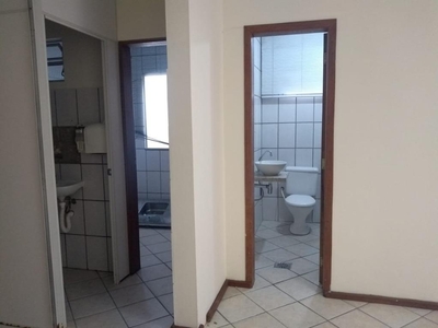 Sala em Centro, Florianópolis/SC de 94m² para locação R$ 3.880,00/mes