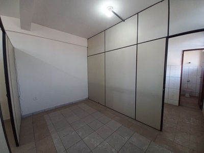 Sala em Centro, Mogi Guaçu/SP de 32m² para locação R$ 800,00/mes