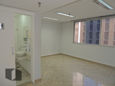 Sala em Centro, Rio de Janeiro/RJ de 212m² à venda por R$ 500.000,00 ou para locação R$ 1.500,00/mes