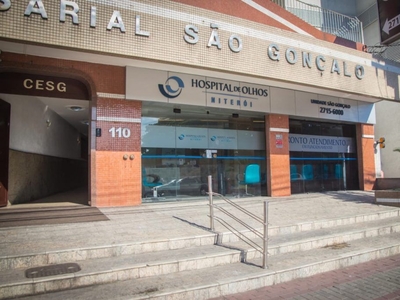 Sala em Centro, São Gonçalo/RJ de 26m² à venda por R$ 159.000,00