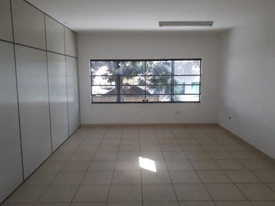 Sala em Centro, Suzano/SP de 480m² para locação R$ 12.000,00/mes