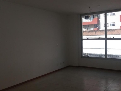 Sala em Icaraí, Niterói/RJ de 25m² à venda por R$ 219.000,00 ou para locação R$ 750,00/mes