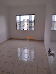 Sala em Jardim Santa Edwirges, Guarulhos/SP de 20m² para locação R$ 750,00/mes