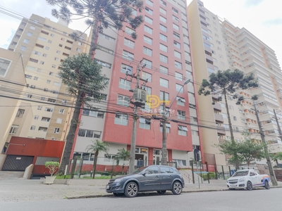 Sala em Rebouças, Curitiba/PR de 32m² à venda por R$ 169.000,00