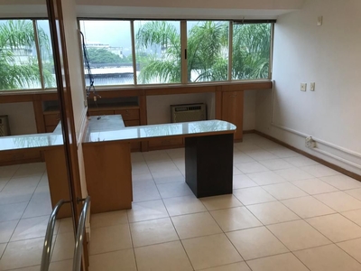 Sala em São Francisco, Niterói/RJ de 26m² à venda por R$ 219.000,00