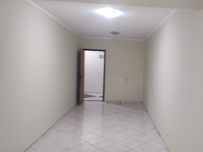 Sala em Vila Costa, Suzano/SP de 17m² para locação R$ 750,00/mes