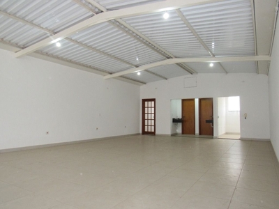 Salão em Água Branca, Piracicaba/SP de 133m² para locação R$ 1.300,00/mes