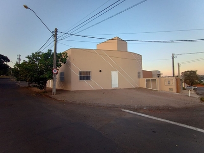 Salão em Loteamento Santa Rosa, Piracicaba/SP de 198m² para locação R$ 3.500,00/mes