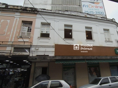 Sobrado em Centro, Nova Friburgo/RJ de 76m² para locação R$ 4.500,00/mes