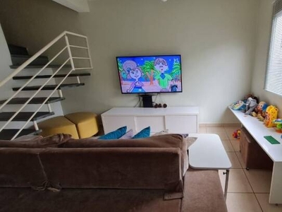 Sobrado em Esplanada Independência, Taubaté/SP de 110m² 3 quartos à venda por R$ 439.000,00