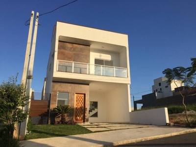 Sobrado em Morada dos Nobres, Taubaté/SP de 147m² 3 quartos à venda por R$ 539.600,00