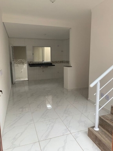 Sobrado em Nova Mirim, Praia Grande/SP de 59m² 2 quartos à venda por R$ 229.000,00