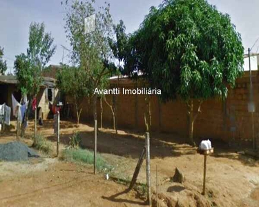 Terreno à venda no Bairro São Jorge com 250 m²