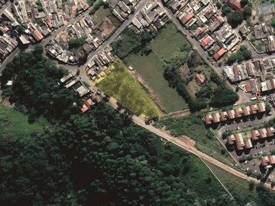 Terreno em Jardim Ísis, Cotia/SP de 2742m² à venda por R$ 2.149.000,00