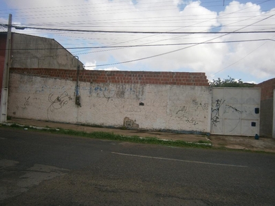 Terreno em Planalto Ayrton Senna, Fortaleza/CE de 0m² para locação R$ 1.800,00/mes