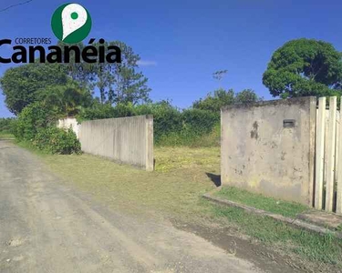 Terreno murado 450 m2 - Retiro das Caravelas - Cananéia / SP