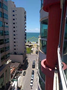 Apartamento com vista mar com 04 quartos para 12 pessoas.