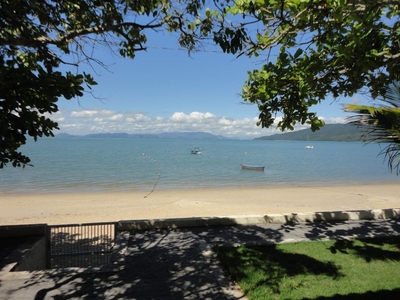 CASA BEIRA MAR EM CANTO GRANDE MAR DE DENTRO