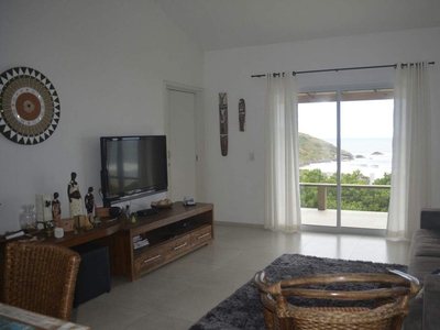 CASA COM VISTA DA PRAIA DA SILVEIRA